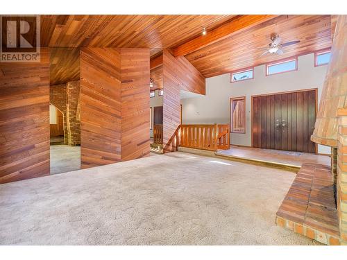 4977 Elliot Road, Peachland, BC 