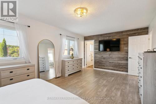 6794 Lisgar Drive, Mississauga, ON - Indoor Photo Showing Bedroom