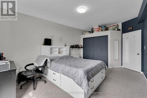 3 - 166 Broadway Avenue, Orangeville, ON - Indoor Photo Showing Bedroom