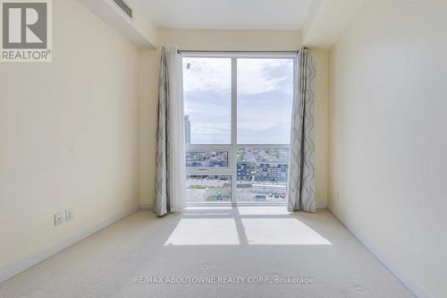 701 - 510 Curran Place, Mississauga, ON - Indoor Photo Showing Other Room