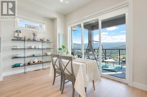 1495 Fairwood Lane, Kelowna, BC - Indoor Photo Showing Dining Room