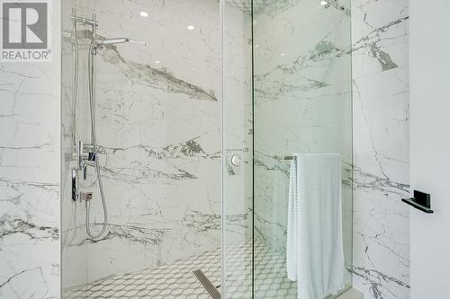 1495 Fairwood Lane, Kelowna, BC - Indoor Photo Showing Bathroom