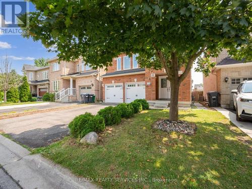 33 Echoridge Drive, Brampton (Fletcher'S Meadow), ON - Outdoor With Deck Patio Veranda With Facade