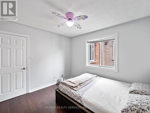 33 Echoridge Drive, Brampton (Fletcher'S Meadow), ON - Indoor Photo Showing Bedroom