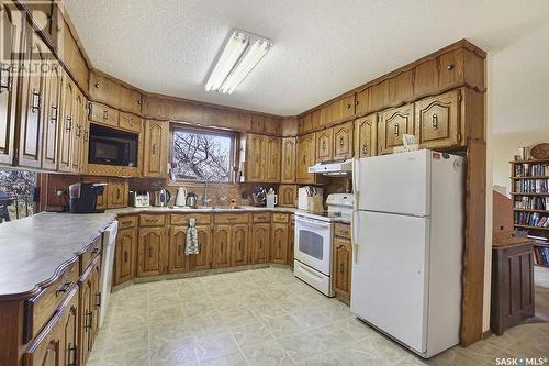 Mckillop Rm No. 220, Mckillop Rm No. 220, SK - Indoor Photo Showing Kitchen With Double Sink