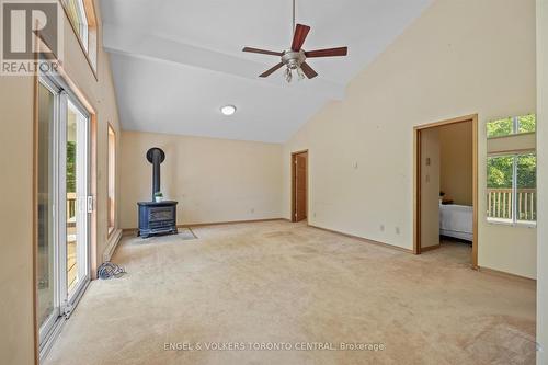 13 Hickory Crescent, Seguin, ON - Indoor Photo Showing Other Room