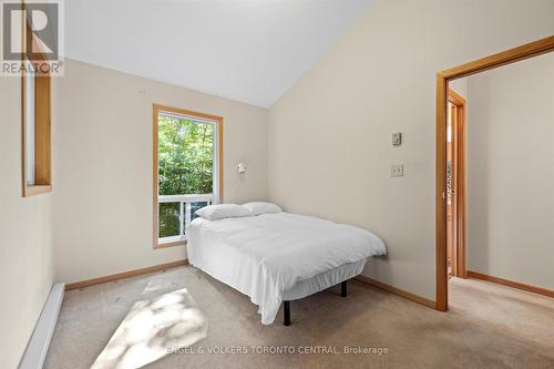 13 Hickory Crescent, Seguin, ON - Indoor Photo Showing Bedroom