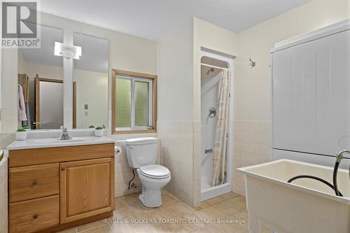 13 Hickory Crescent, Seguin, ON - Indoor Photo Showing Bathroom