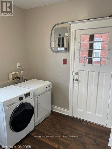 4 - 815 Main Street E, Hamilton, ON - Indoor Photo Showing Laundry Room