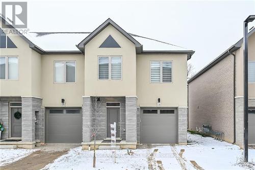 14 Bayberry Lane, Hamilton, ON - Outdoor With Facade