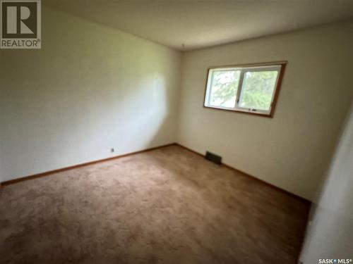 102 Galloway Street, Lampman, SK - Indoor Photo Showing Other Room