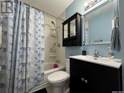 816 14Th Street, Humboldt, SK - Indoor Photo Showing Bathroom