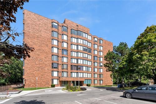 200 Limeridge Road W|Unit #604, Hamilton, ON - Outdoor With Facade