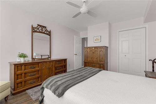 200 Limeridge Road W|Unit #604, Hamilton, ON - Indoor Photo Showing Bedroom