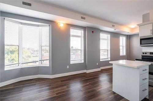 4 Barton Street|Unit #301, Hamilton, ON - Indoor Photo Showing Other Room