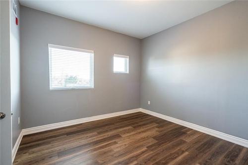 4 Barton Street|Unit #301, Hamilton, ON - Indoor Photo Showing Other Room