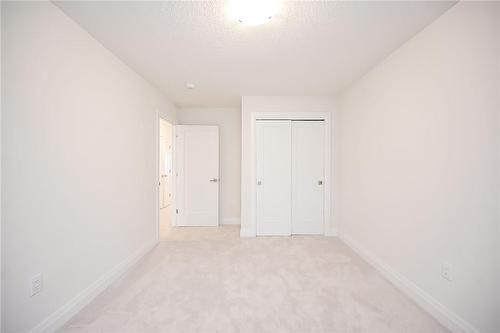 14 Bayberry Lane, Hamilton, ON - Indoor Photo Showing Other Room