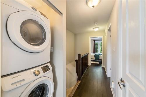 4320 Ingram Common, Burlington, ON - Indoor Photo Showing Laundry Room