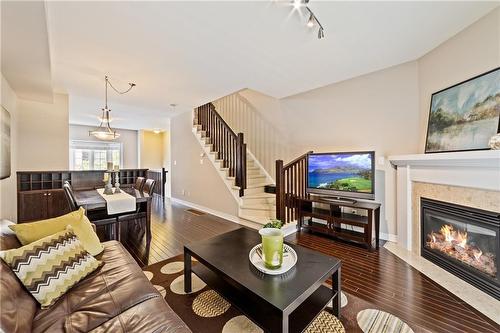 4320 Ingram Common, Burlington, ON - Indoor Photo Showing Living Room With Fireplace