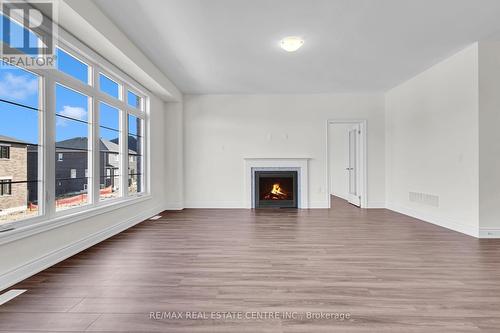 26 Hearn Street, Bradford West Gwillimbury, ON - Indoor With Fireplace