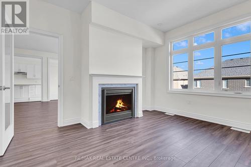 26 Hearn Street, Bradford West Gwillimbury, ON - Indoor With Fireplace