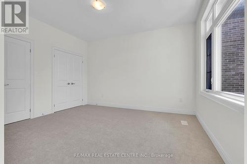 26 Hearn Street, Bradford West Gwillimbury, ON - Indoor Photo Showing Other Room