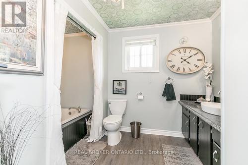 1519 1 Line N, Oro-Medonte, ON - Indoor Photo Showing Bathroom