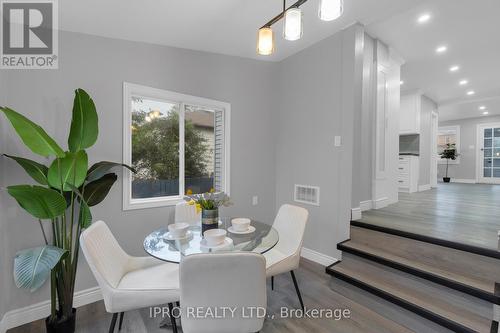 1018 West Avenue, Mississauga, ON - Indoor Photo Showing Dining Room