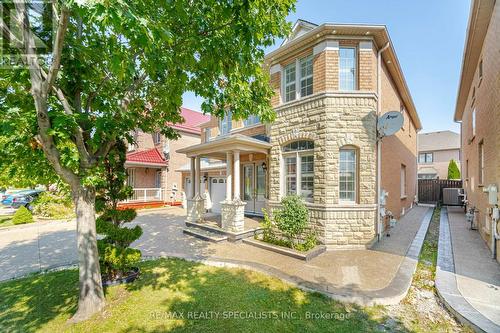 17 Valleycreek Drive, Brampton, ON 