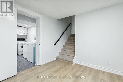 4209 Bloor Street W, Toronto (Markland Wood), ON - Indoor Photo Showing Kitchen