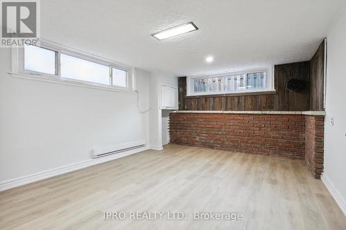 4209 Bloor Street W, Toronto, ON - Indoor Photo Showing Other Room