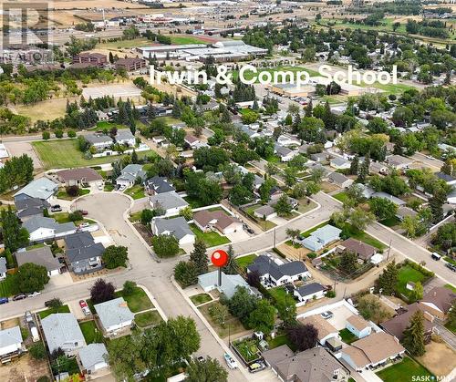 711 7Th Avenue Ne, Swift Current, SK - Outdoor With View