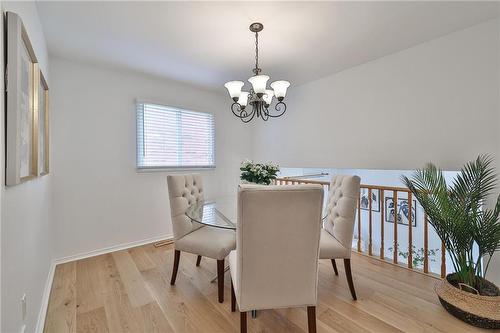 44 Killarney Court, Brampton, ON - Indoor Photo Showing Dining Room