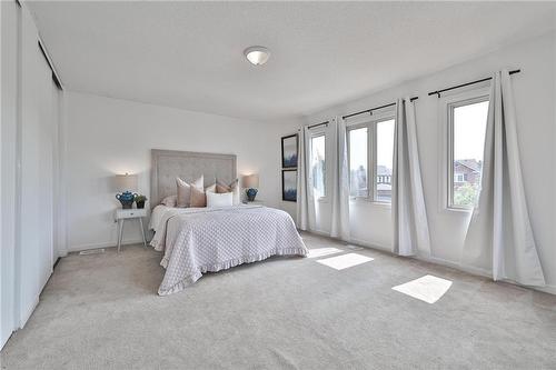 44 Killarney Court, Brampton, ON - Indoor Photo Showing Bedroom