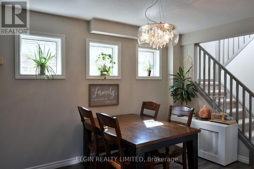 85 Westlake Drive, St. Thomas, ON - Indoor Photo Showing Dining Room