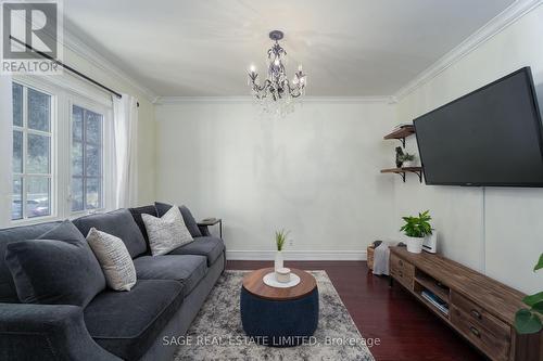 16 French Avenue, Toronto (Rockcliffe-Smythe), ON - Indoor Photo Showing Living Room