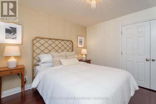 16 French Avenue, Toronto (Rockcliffe-Smythe), ON - Indoor Photo Showing Bedroom