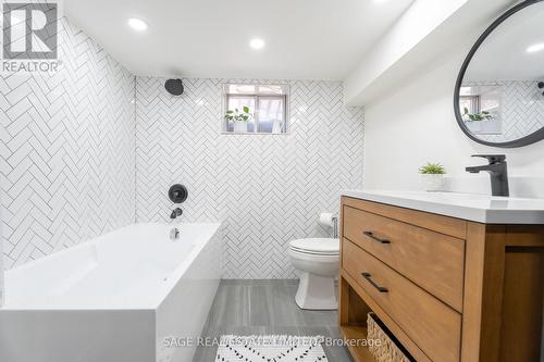 16 French Avenue, Toronto (Rockcliffe-Smythe), ON - Indoor Photo Showing Bathroom