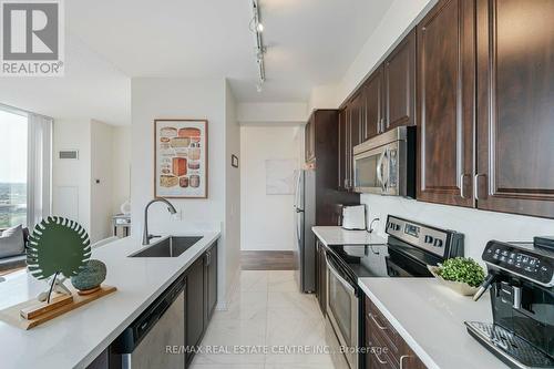 2206 - 339 Rathburn Road W, Mississauga, ON - Indoor Photo Showing Kitchen With Upgraded Kitchen