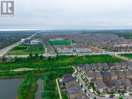 423 - 102 Grovewood Common, Oakville, ON - Outdoor With View