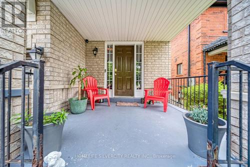 12 Hackmore Gate, Brampton (Fletcher'S Meadow), ON 