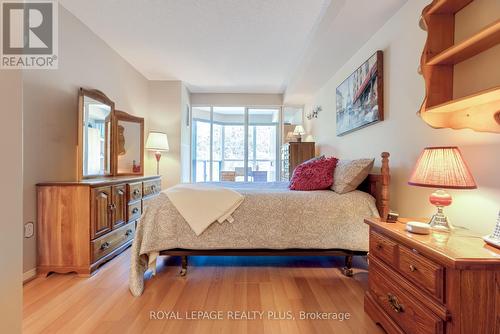 312 - 2177 Burnhamthorpe Road W, Mississauga, ON - Indoor Photo Showing Bedroom