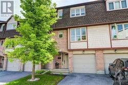 21 LIGHTFOOT PLACE  Ottawa, ON K2L 3M6