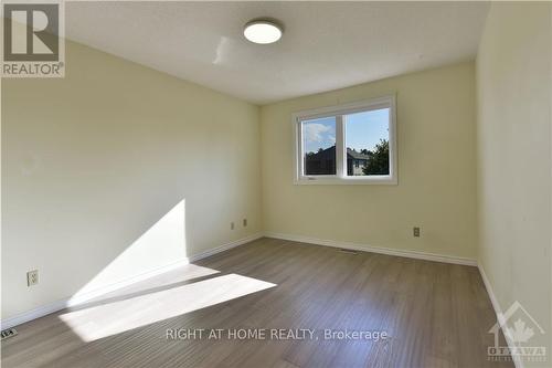 4 Balding Crescent, Ottawa, ON - Indoor Photo Showing Other Room