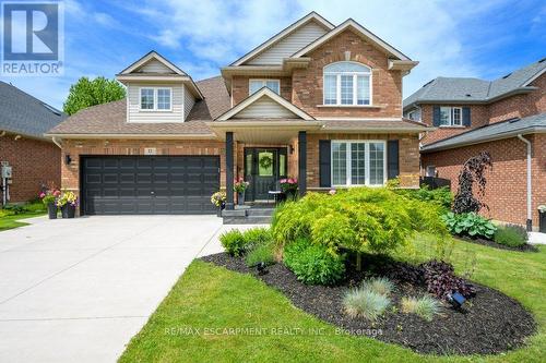 17 Michaela Crescent, Pelham, ON - Outdoor With Facade