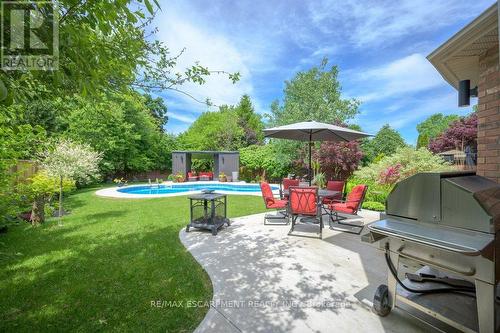 17 Michaela Crescent, Pelham, ON - Outdoor With In Ground Pool With Deck Patio Veranda With Backyard