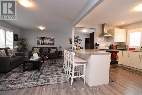 26 Hatton Drive, Hamilton, ON - Indoor