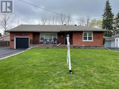 26 Hatton Drive, Hamilton, ON - Outdoor