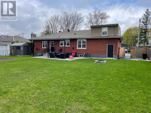 26 Hatton Drive, Hamilton, ON - Outdoor With Exterior