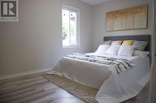 7 Cluny Avenue, Hamilton (Crown Point), ON - Indoor Photo Showing Bedroom